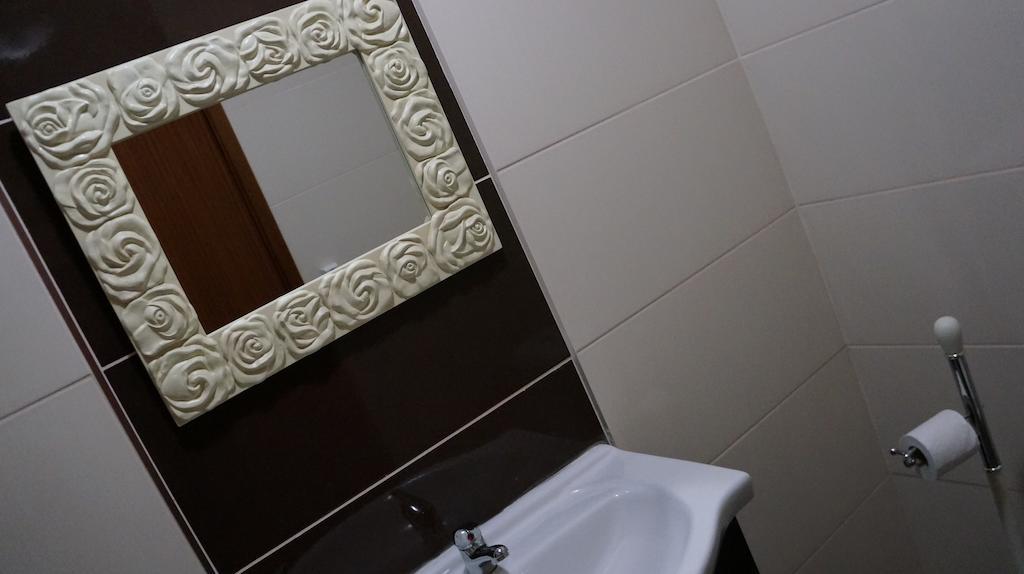Residencial Ponto Certo Hotel Vilar Torpim Bagian luar foto